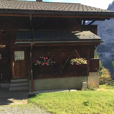 Im Chalet Fluehbluemli Lejlighed *